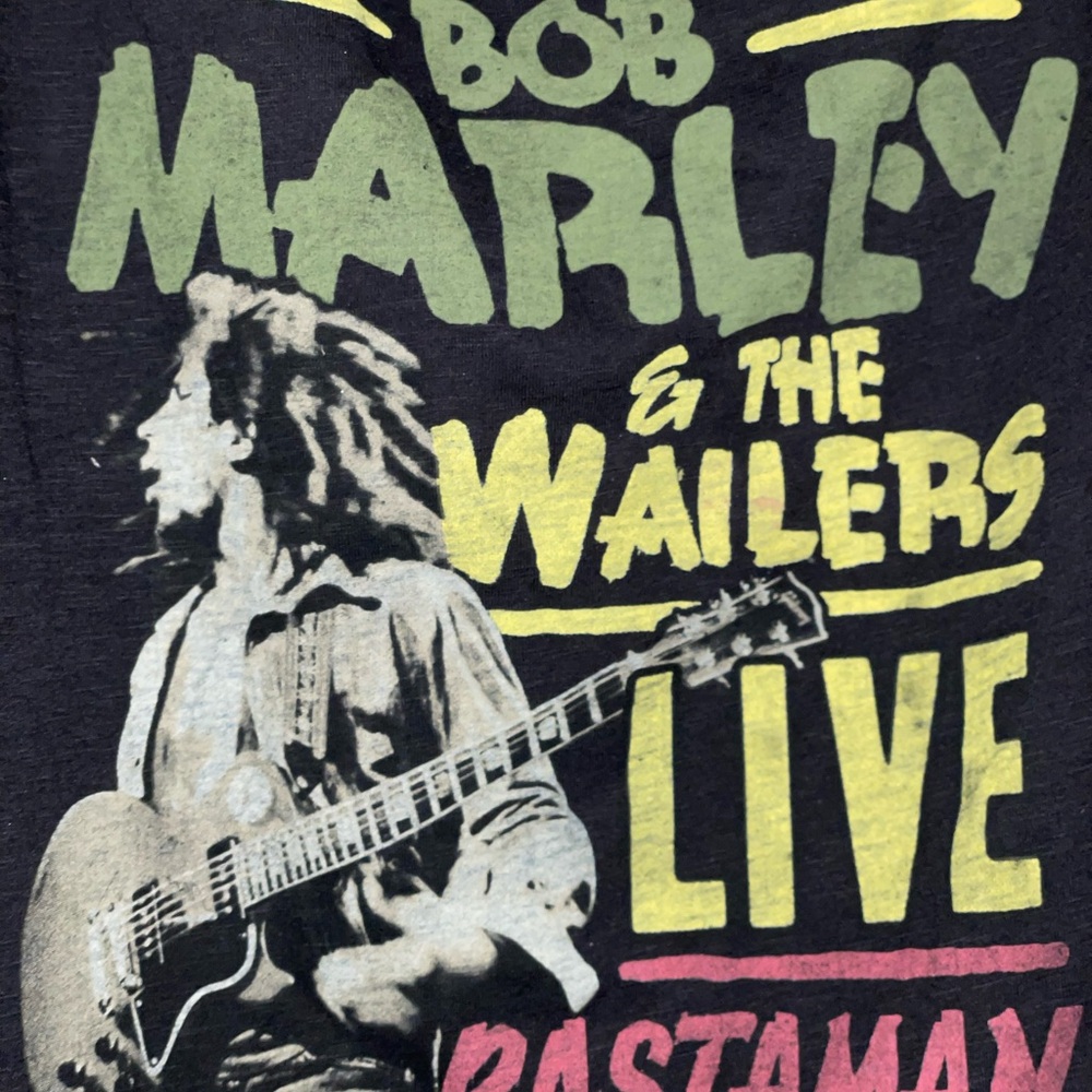 Bob Marley tee off the shoulder